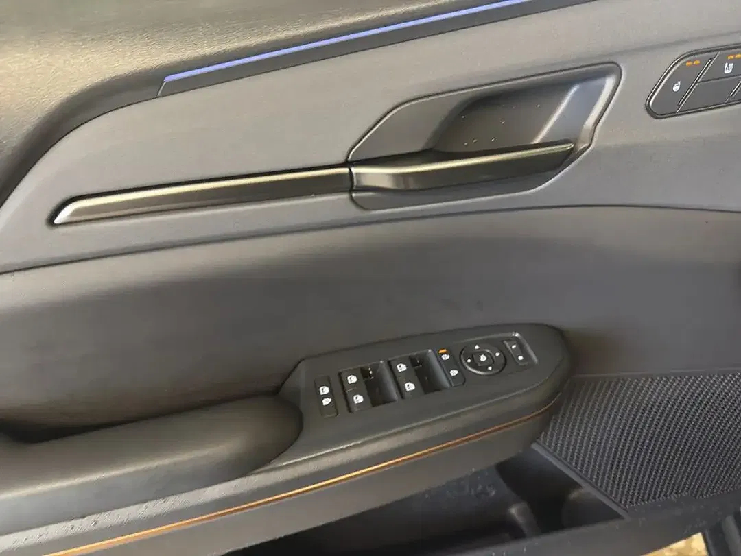 Kia EV5 - Thumbnail 15