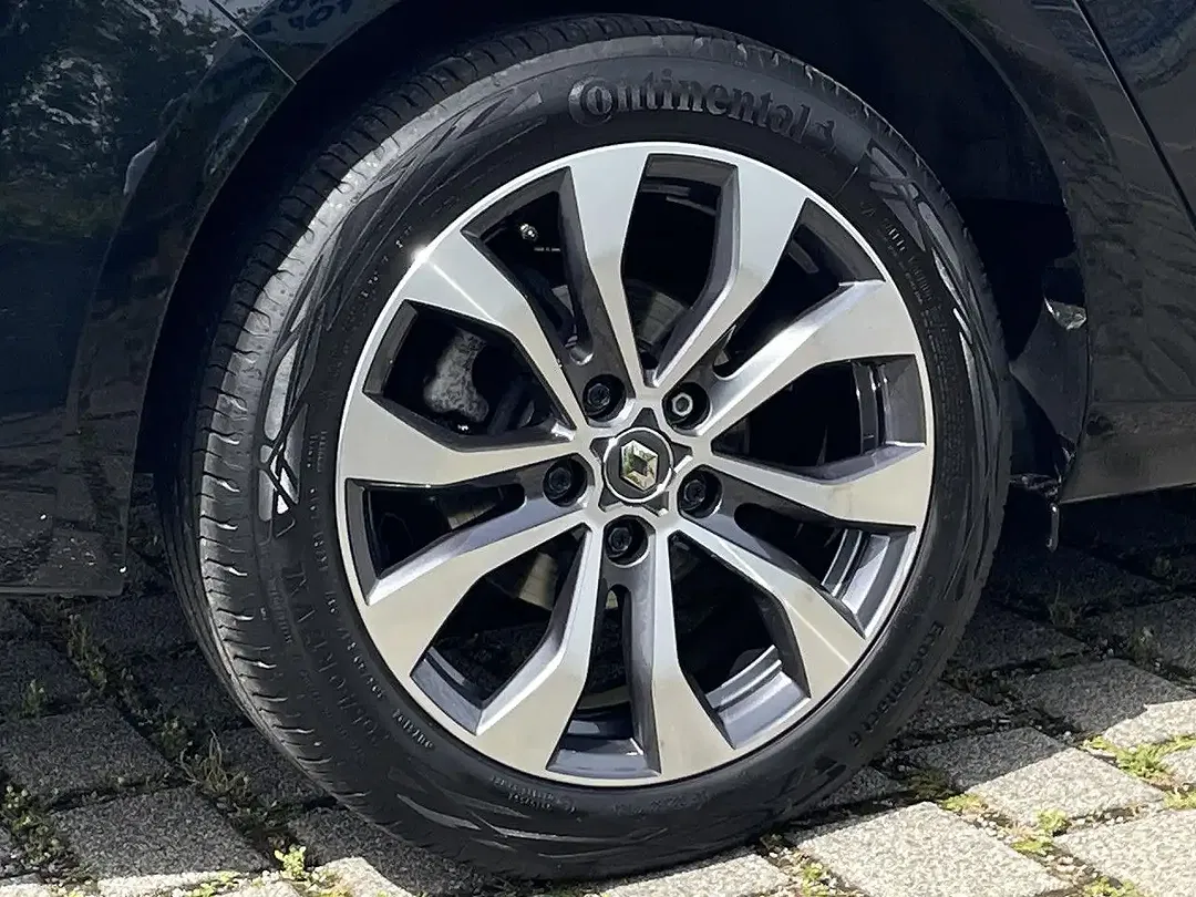 Renault Megane - Thumbnail 8