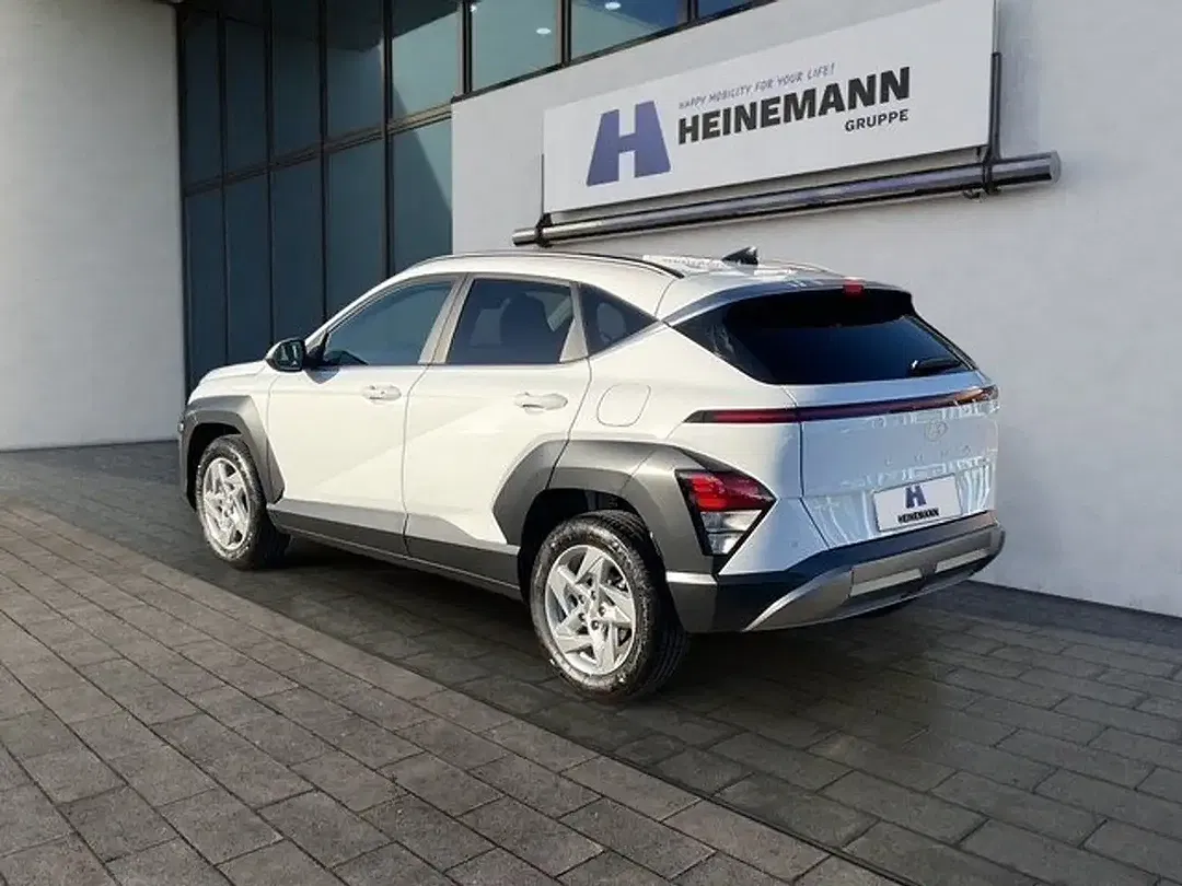 Hyundai KONA - Thumbnail 3