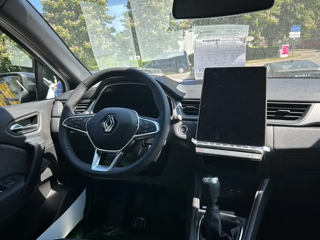 Renault Captur - Thumbnail 11