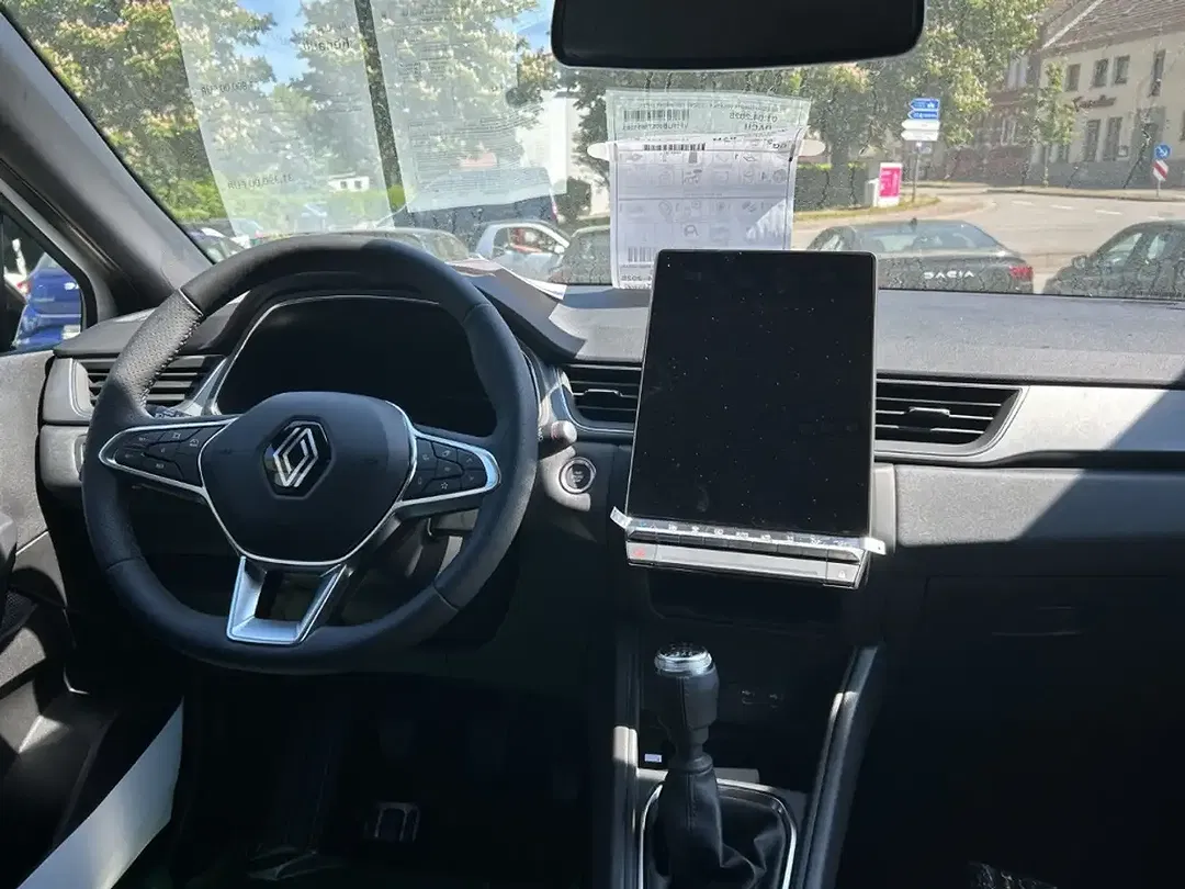 Renault Captur - Thumbnail 12
