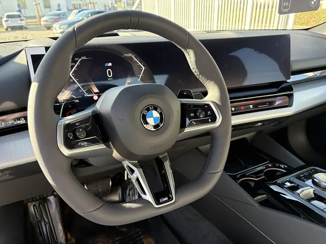 BMW 520 - Thumbnail 10