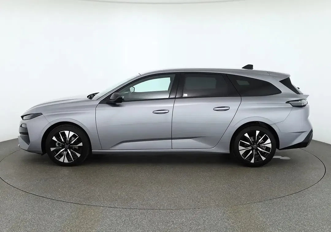 Peugeot 308 - Thumbnail 1