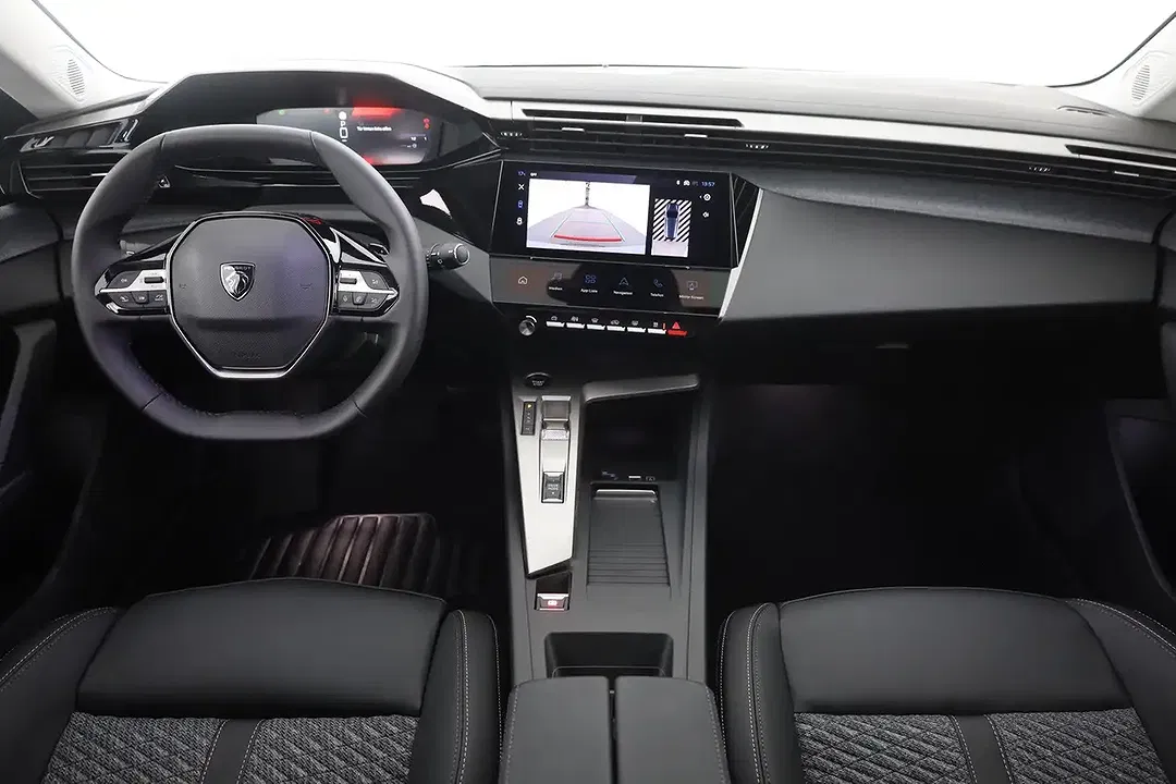 Peugeot 308 - Thumbnail 8