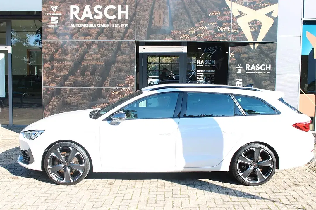 CUPRA Leon - Thumbnail 4
