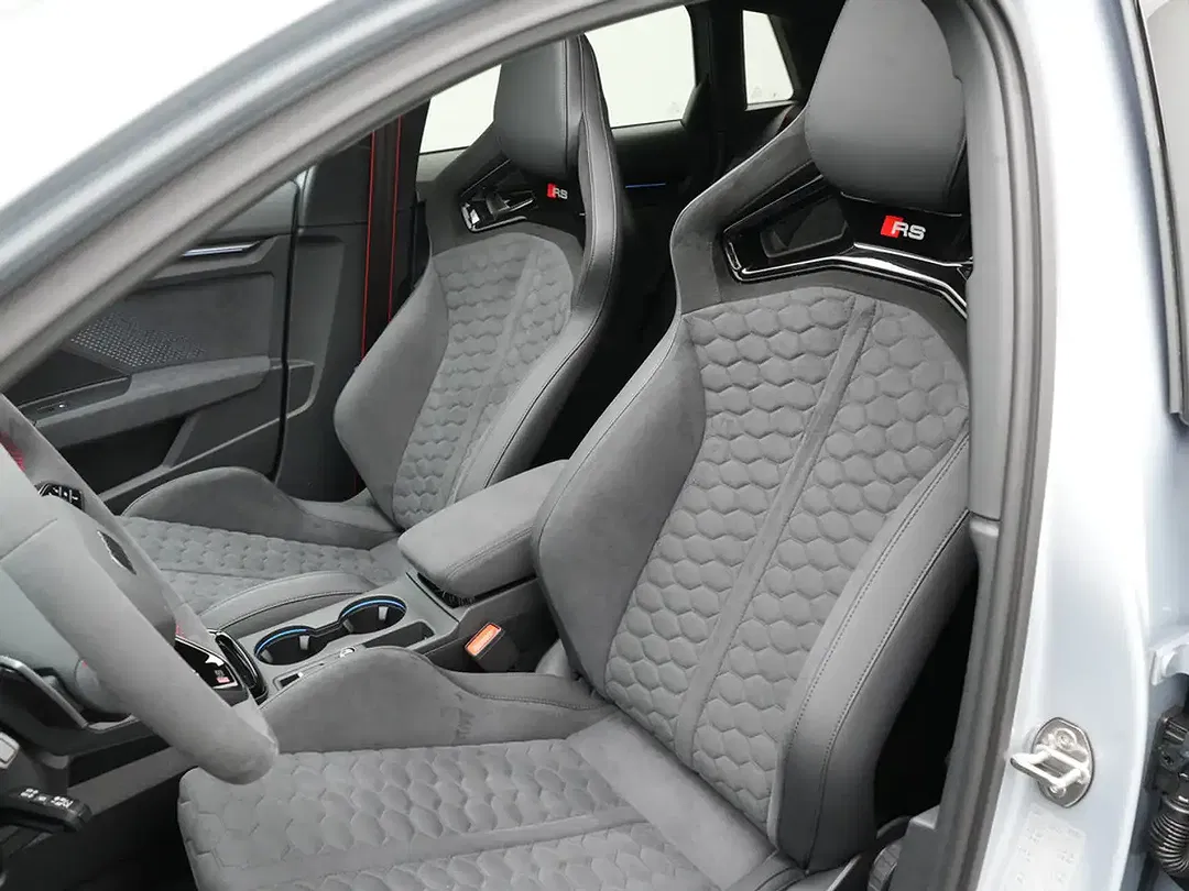 Audi RS3 - Thumbnail 9