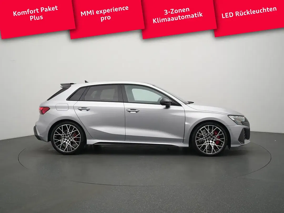 Audi RS3 - Thumbnail 2