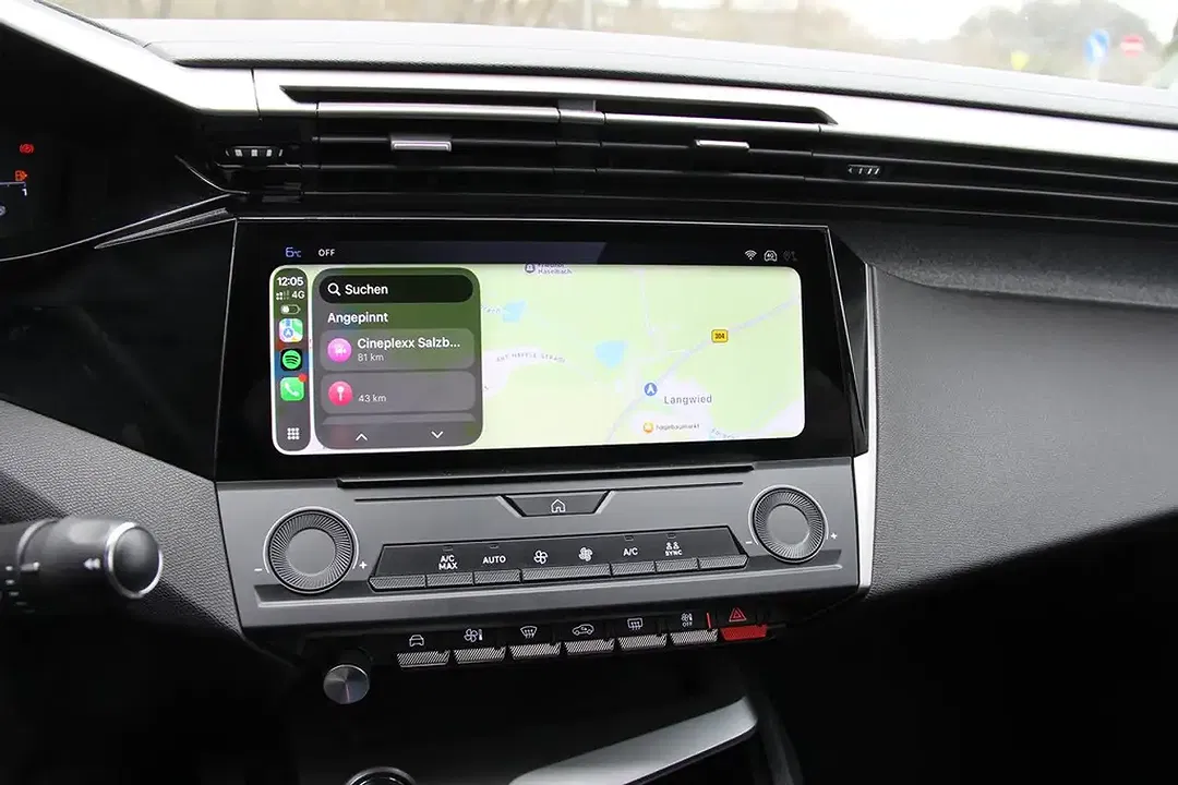 Peugeot 408 - Thumbnail 12
