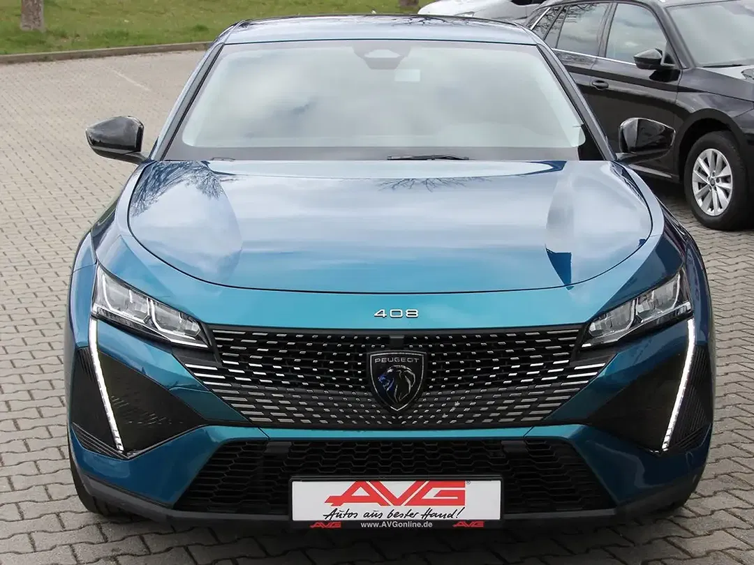 Peugeot 408 - Thumbnail 2
