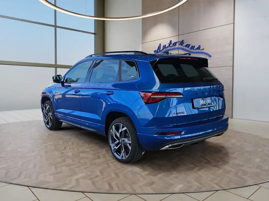 Skoda Karoq - Thumbnail 3