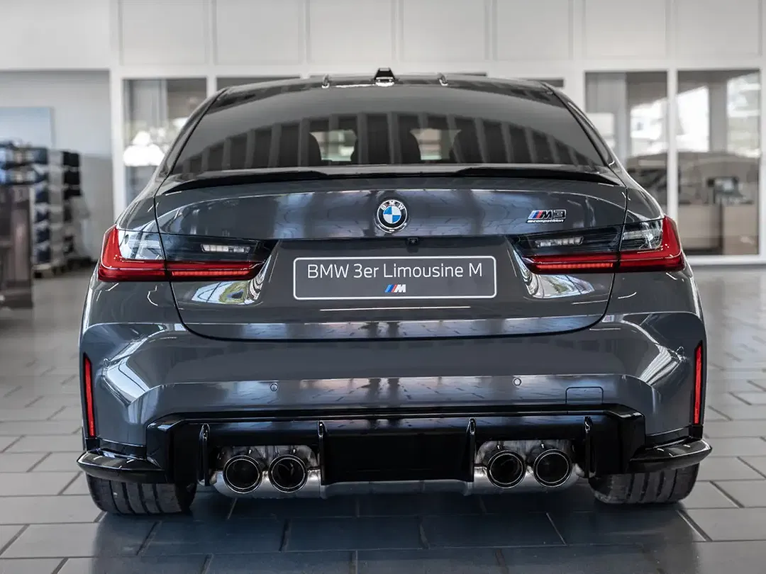 BMW M3 - Thumbnail 6