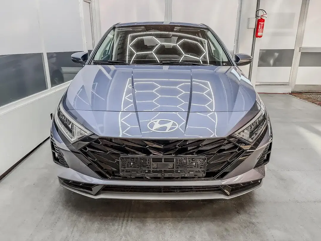 Hyundai i20 - Thumbnail 2