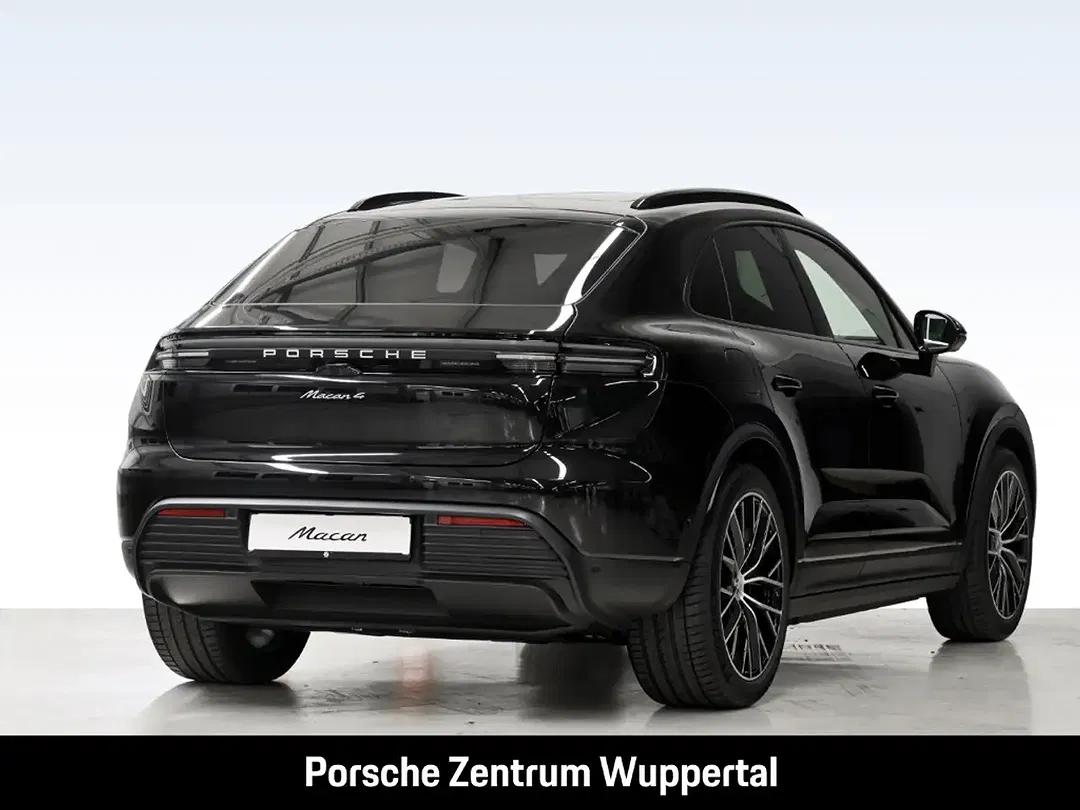 Porsche Macan - Thumbnail 4