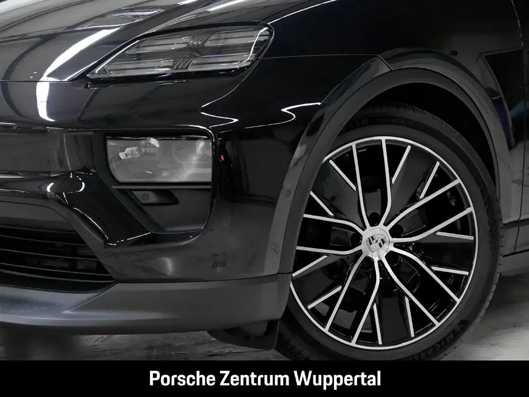 Porsche Macan - Thumbnail 6