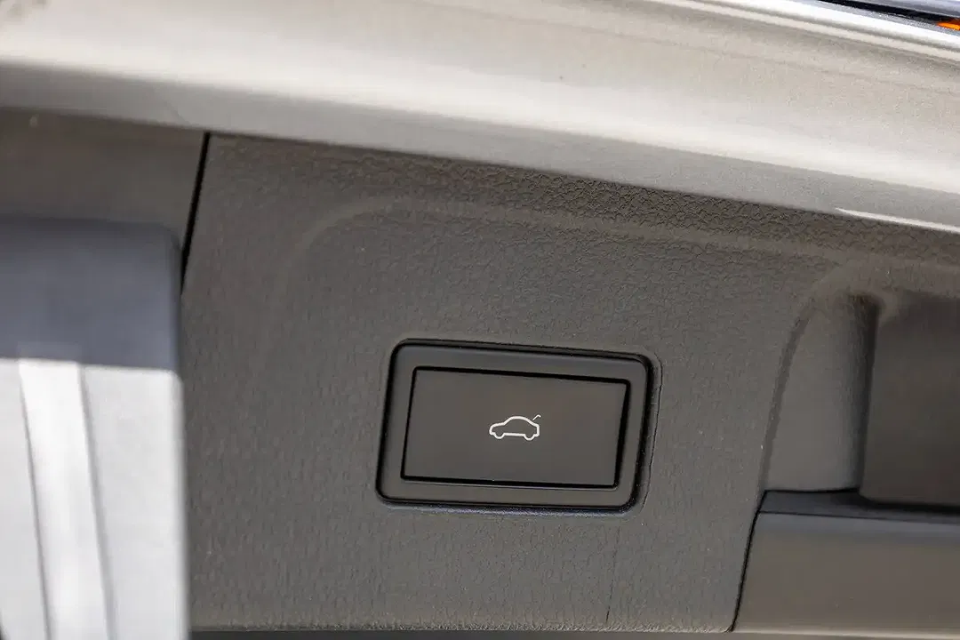 Volkswagen Passat Variant - Thumbnail 25