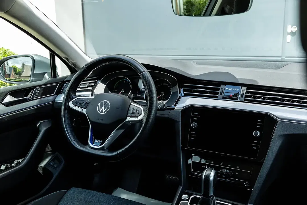 Volkswagen Passat Variant - Thumbnail 28