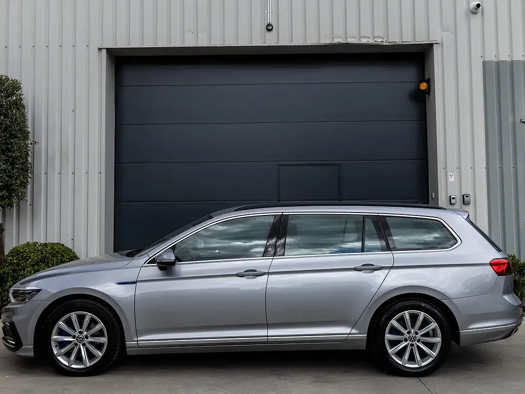 Volkswagen Passat Variant - Thumbnail 3