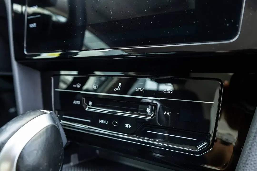 Volkswagen Passat Variant - Thumbnail 42