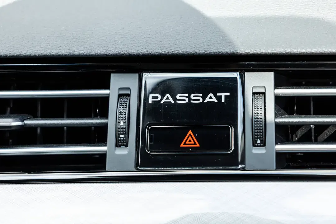 Volkswagen Passat Variant - Thumbnail 43