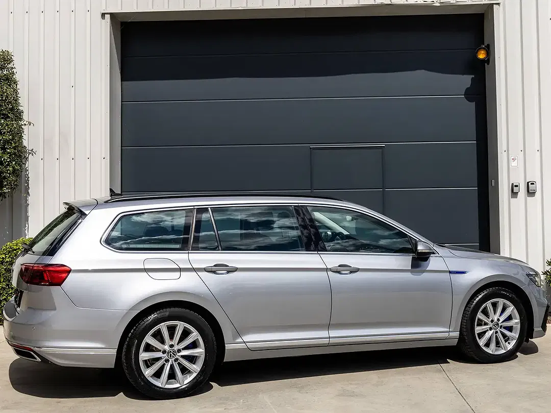 Volkswagen Passat Variant - Thumbnail 6