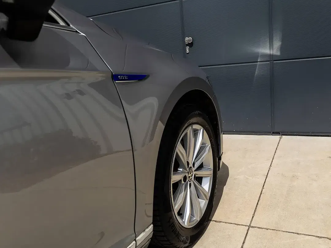 Volkswagen Passat Variant - Thumbnail 9