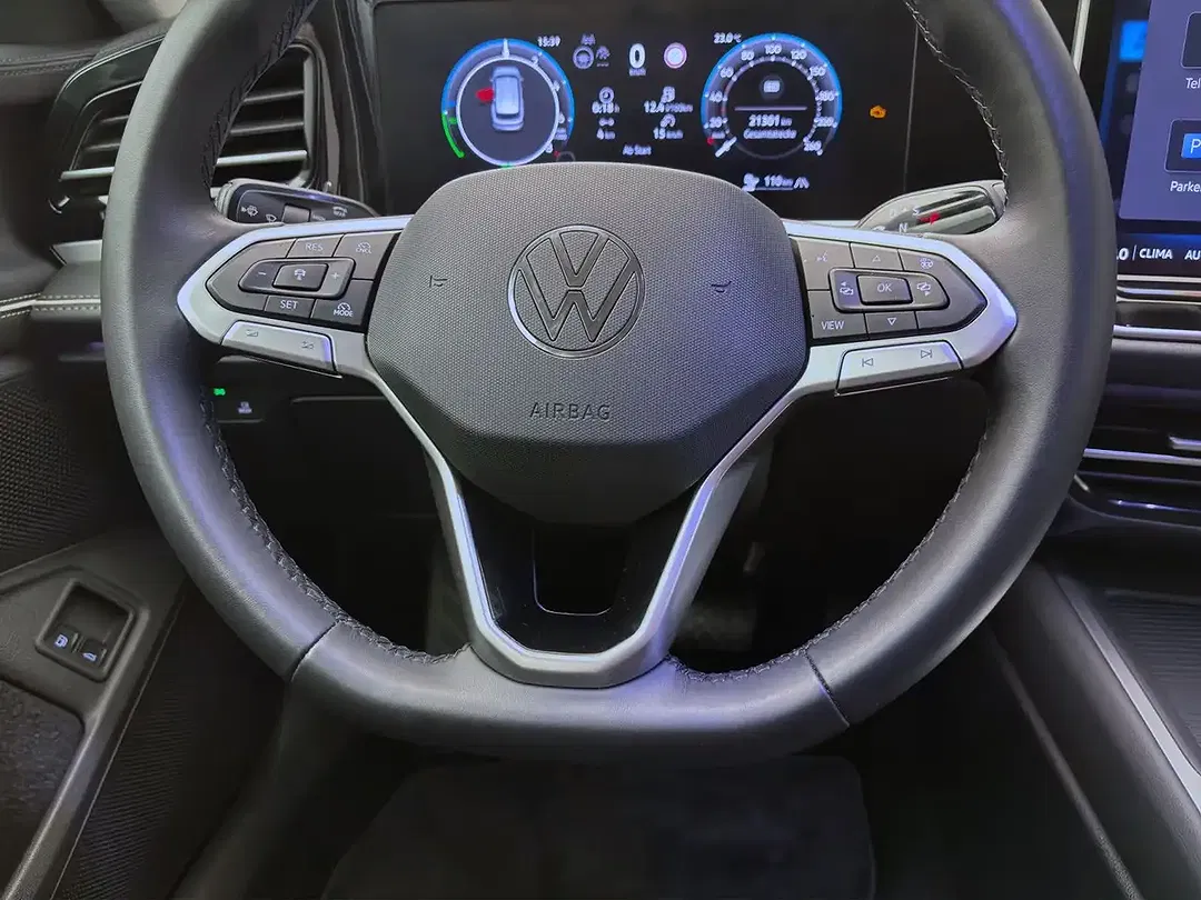 Volkswagen Passat Variant - Thumbnail 13