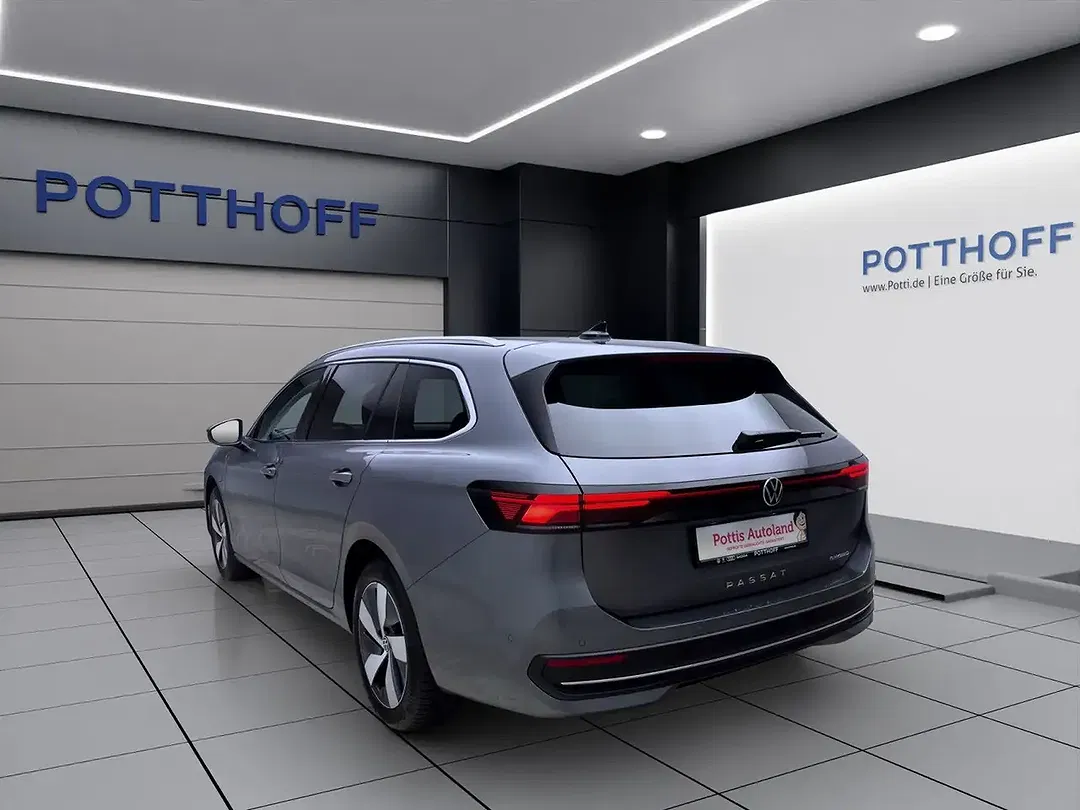 Volkswagen Passat Variant - Thumbnail 3