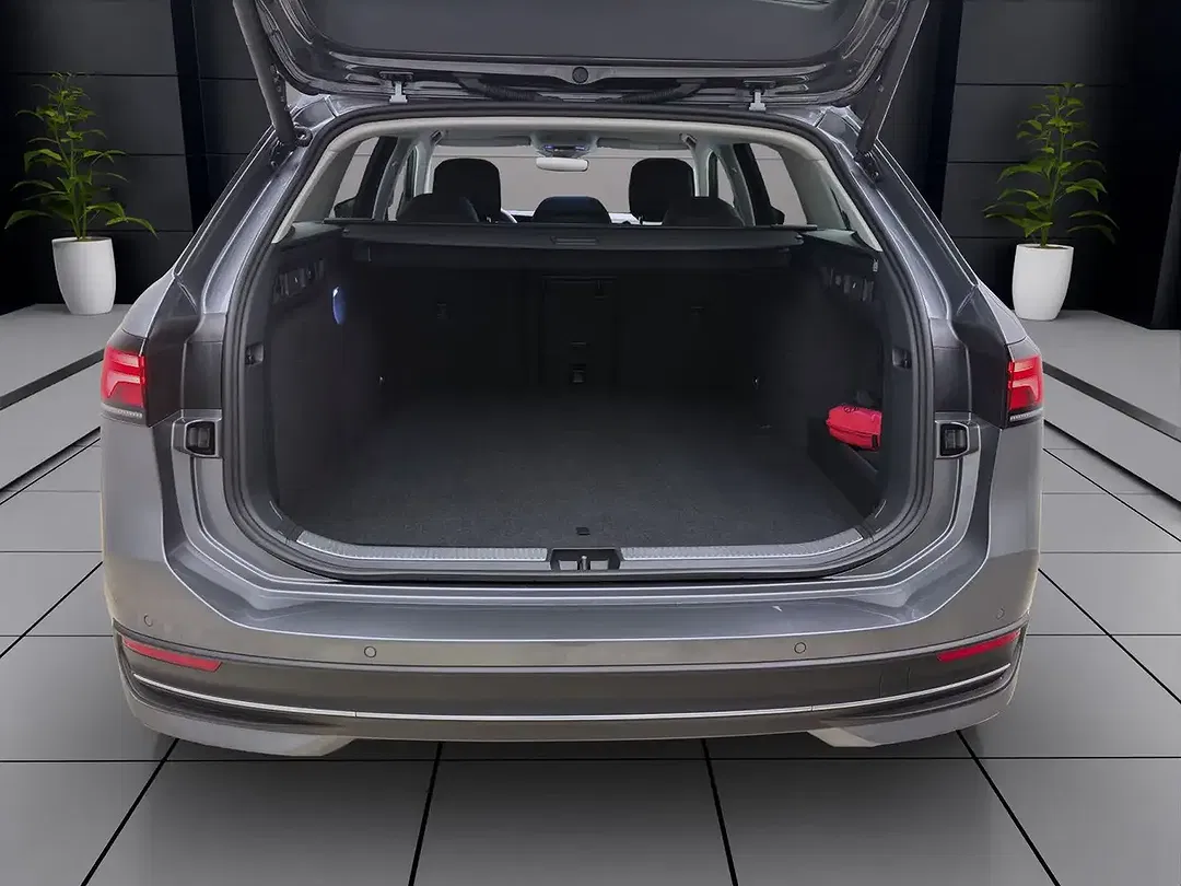 Volkswagen Passat Variant - Thumbnail 5