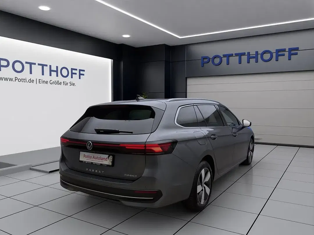 Volkswagen Passat Variant - Thumbnail 6