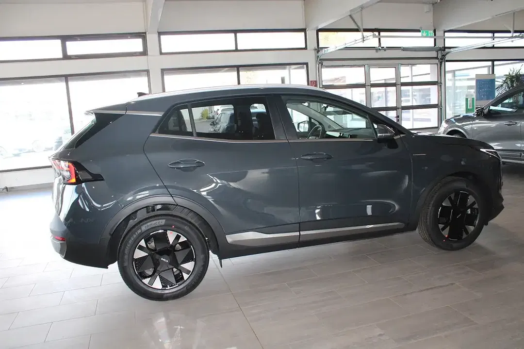 Kia Sportage - Thumbnail 8