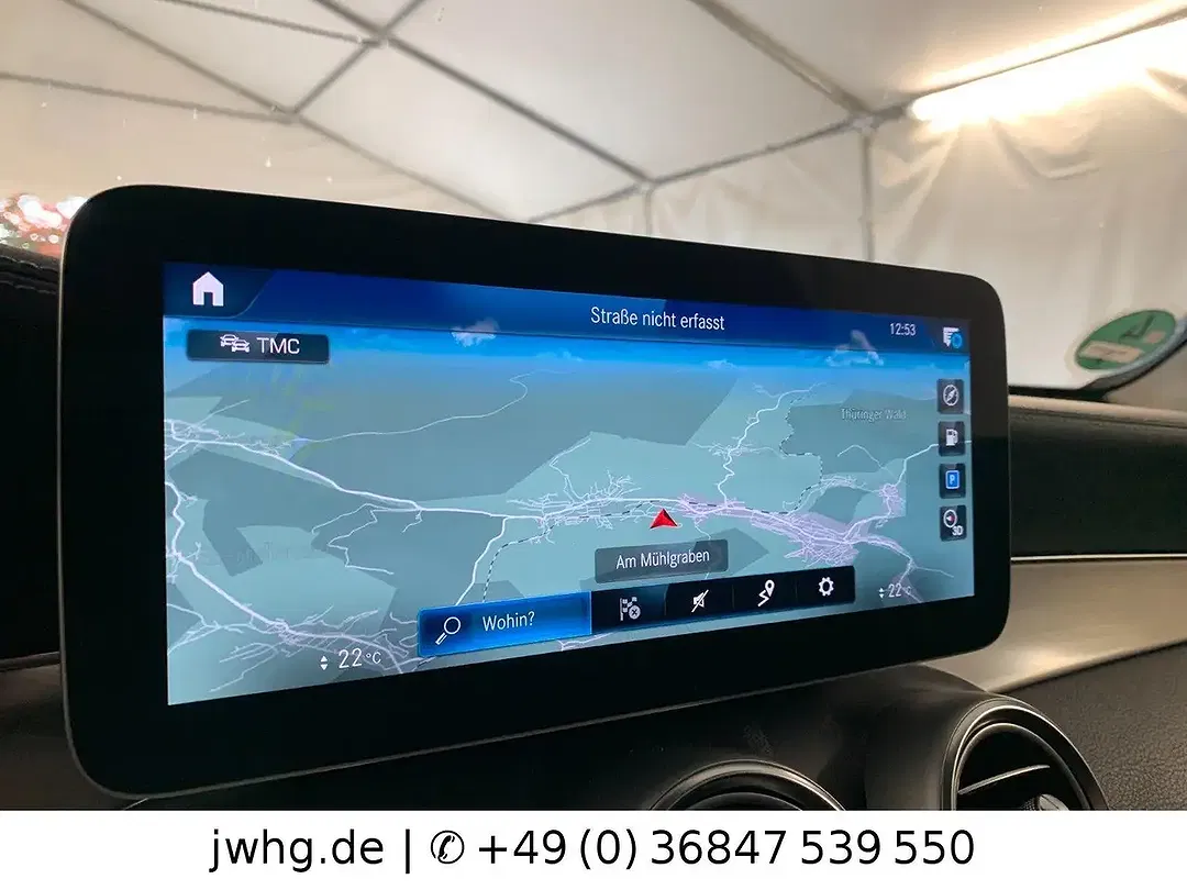 Mercedes-Benz GLC 300 - Thumbnail 11