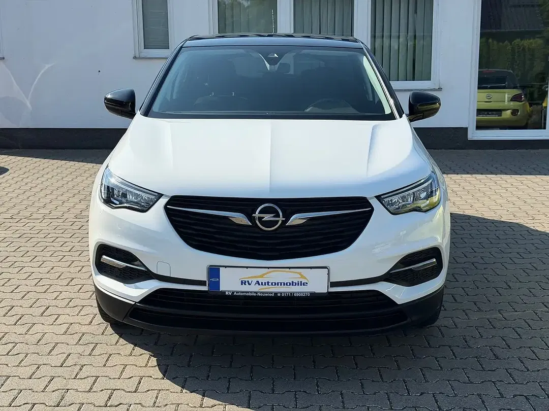 Opel Grandland X - Thumbnail 2