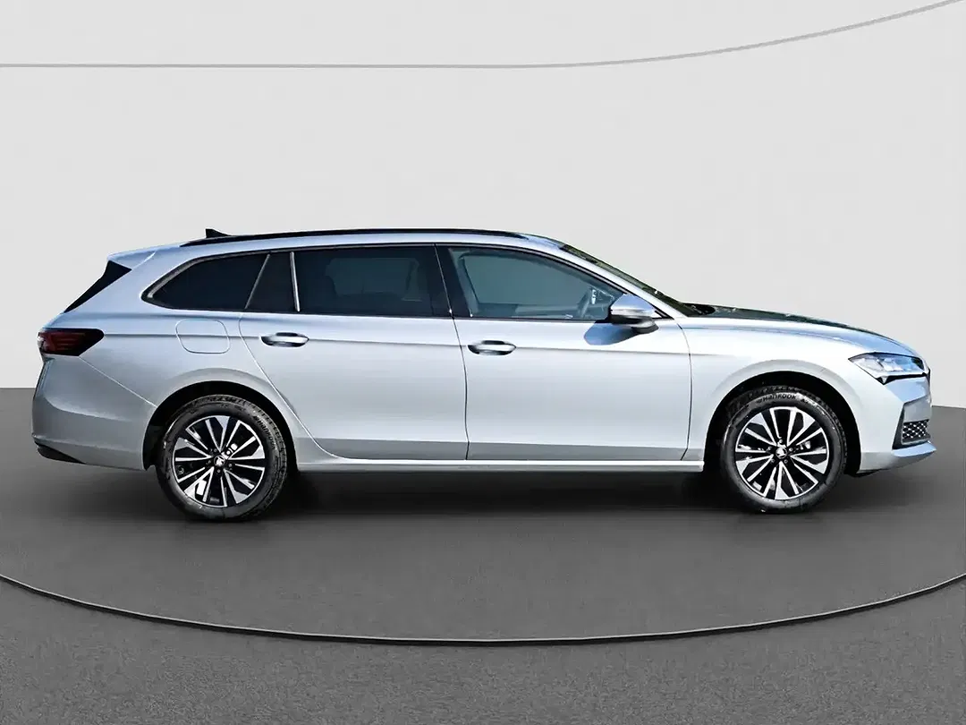 Skoda Superb - Thumbnail 11