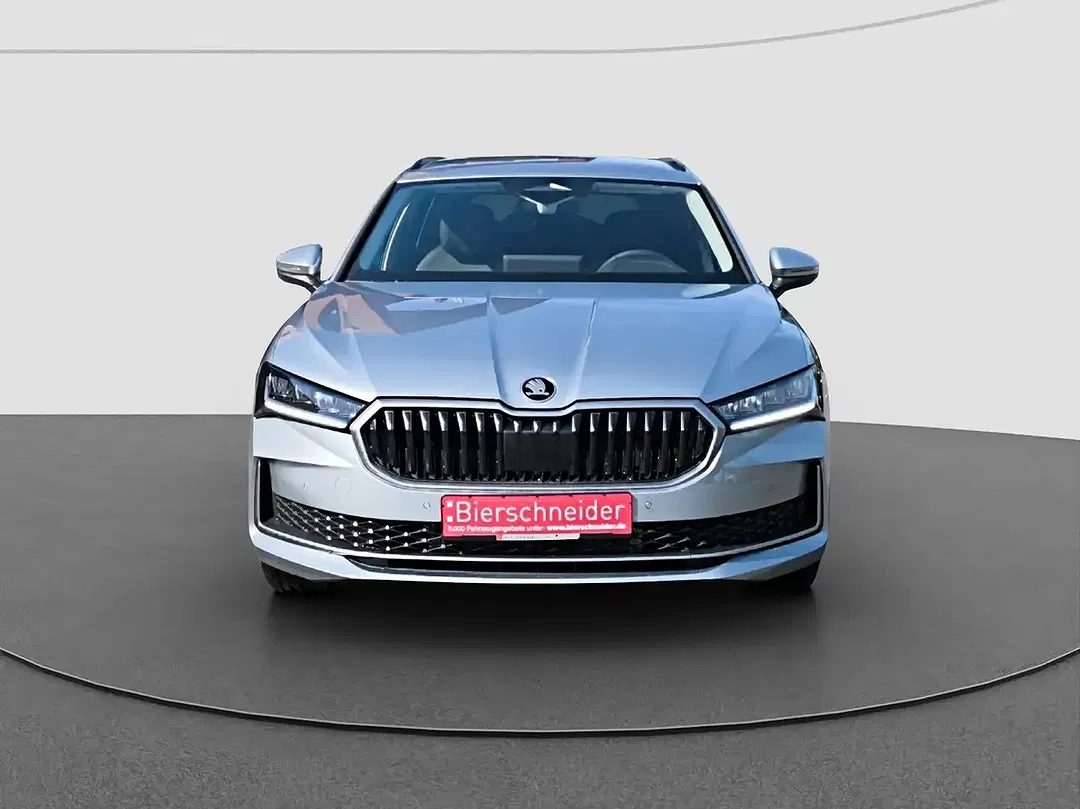Skoda Superb - Thumbnail 5