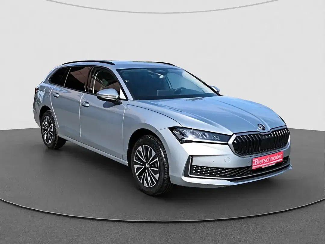 Skoda Superb - Thumbnail 6