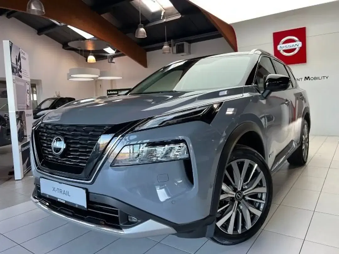 Nissan X-Trail - Thumbnail 2