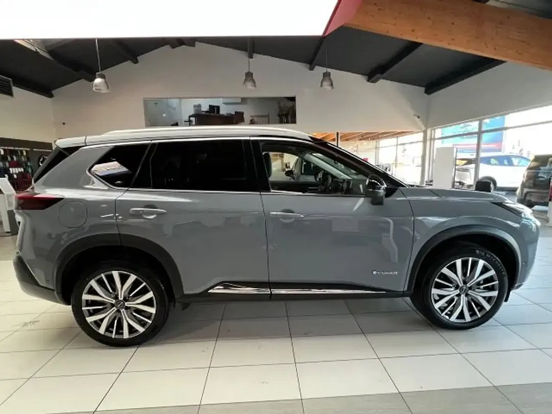 Nissan X-Trail - Thumbnail 6