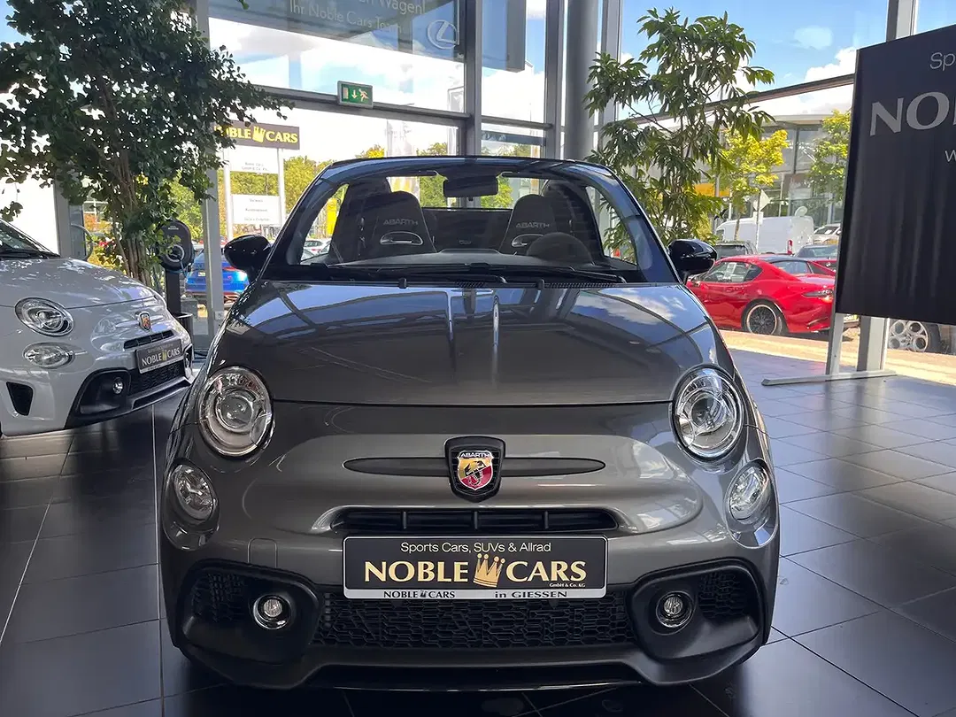 Abarth 695C - Thumbnail 2