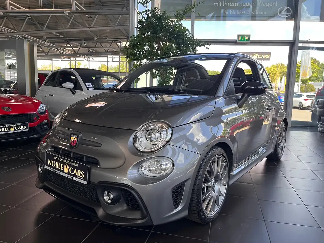 Abarth 695C - Thumbnail 3