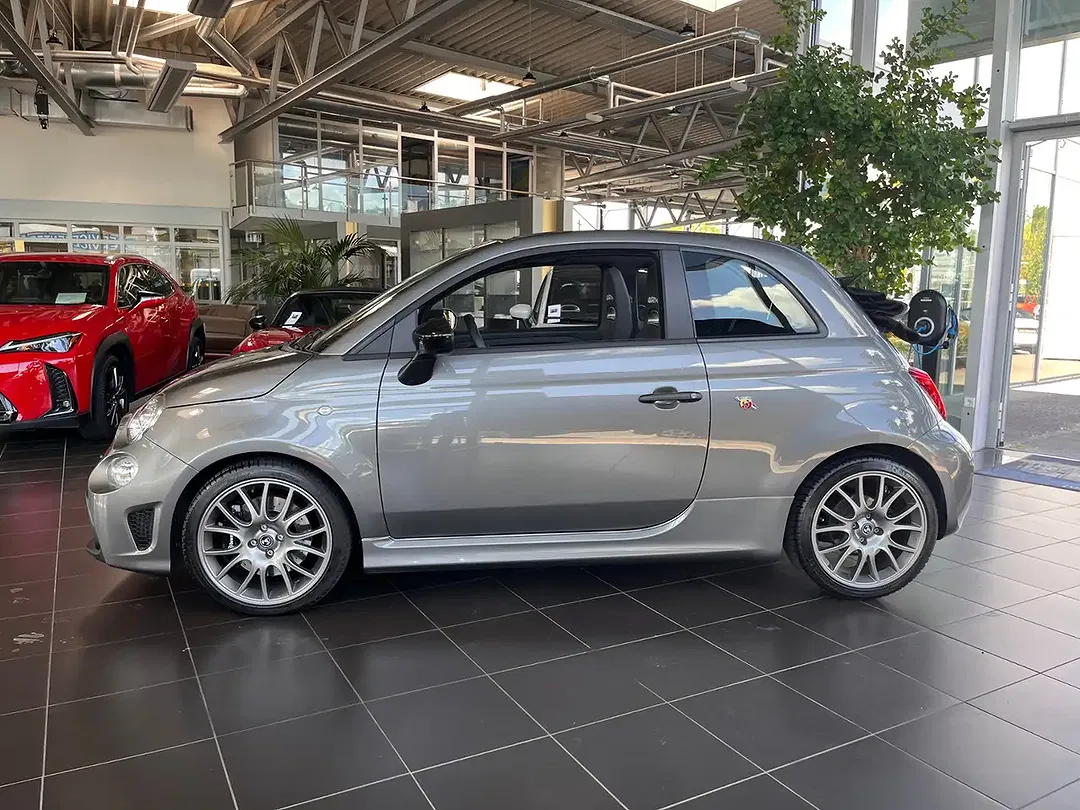 Abarth 695C - Thumbnail 4