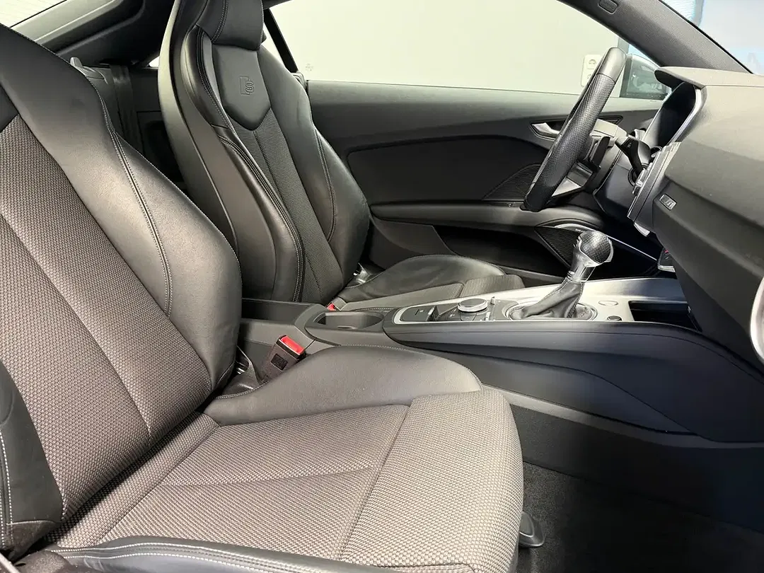Audi TT - Thumbnail 14