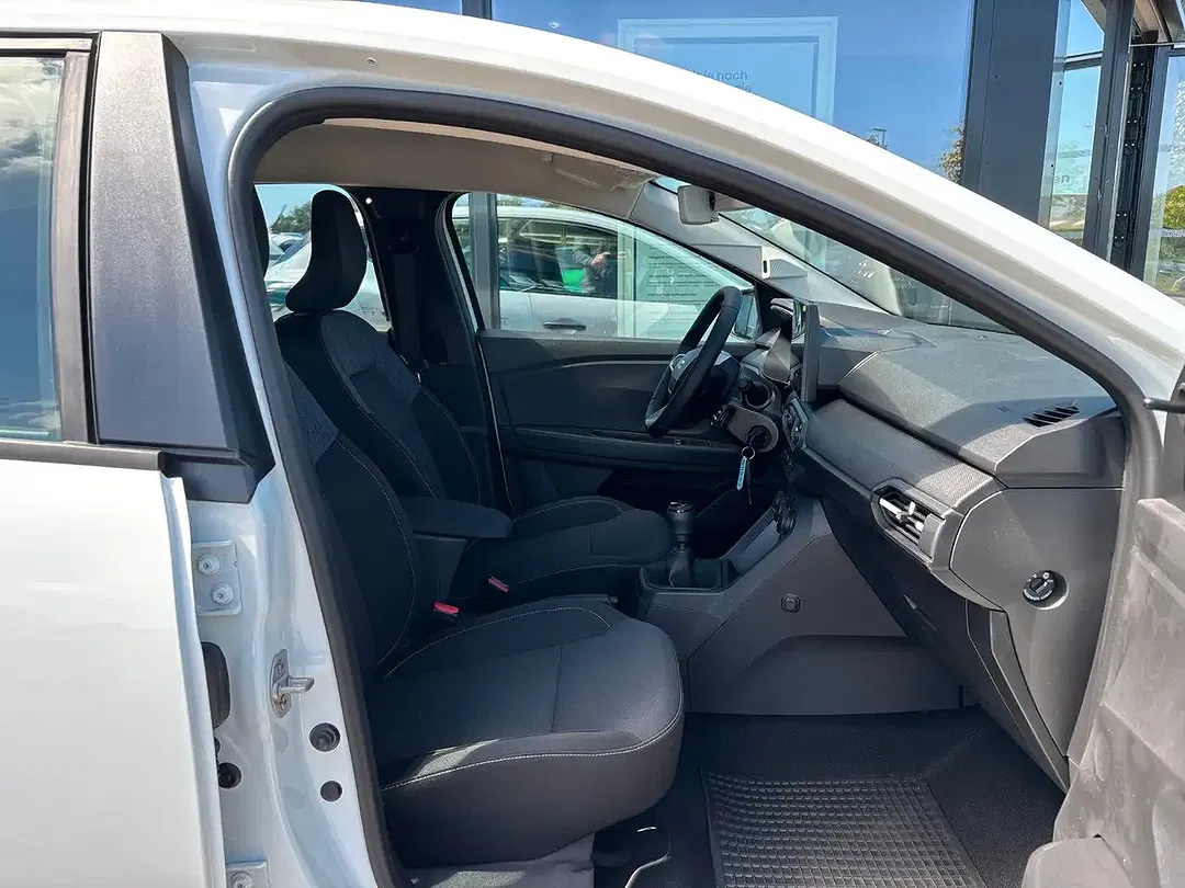 Dacia Sandero - Thumbnail 11