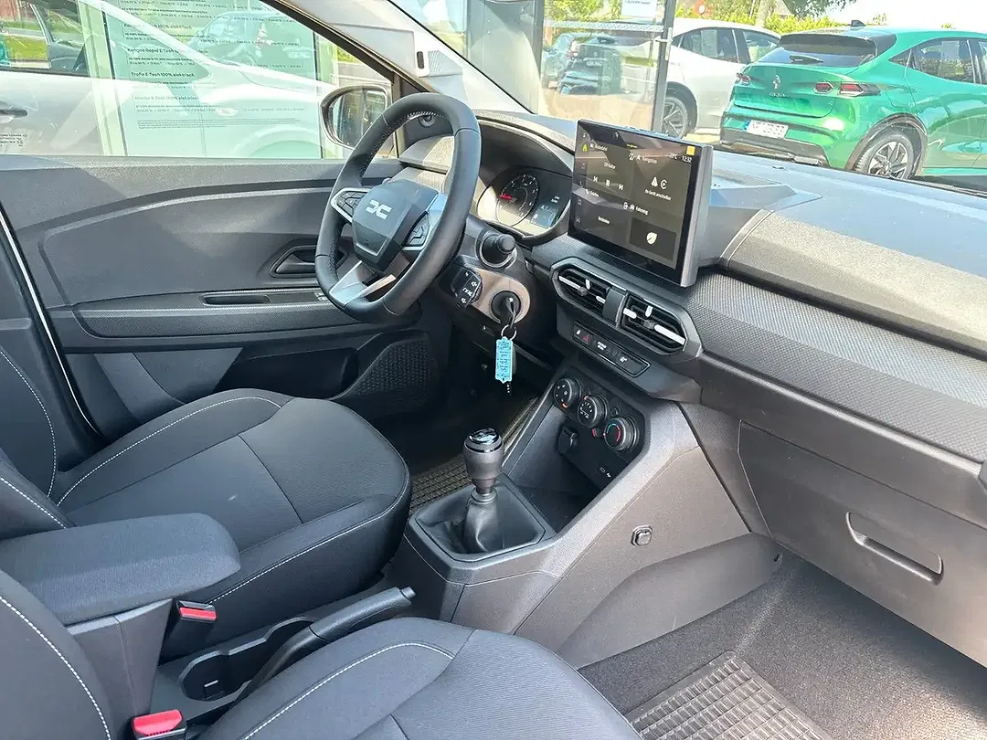 Dacia Sandero - Thumbnail 12