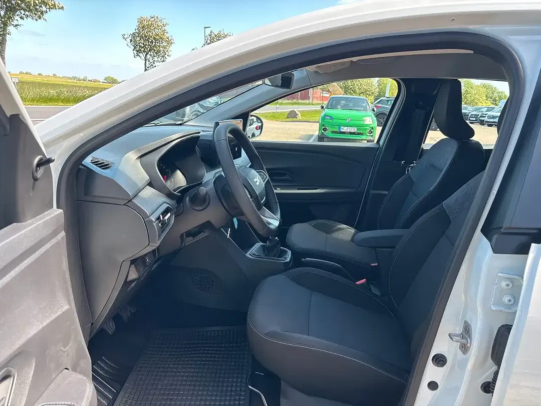 Dacia Sandero - Thumbnail 15