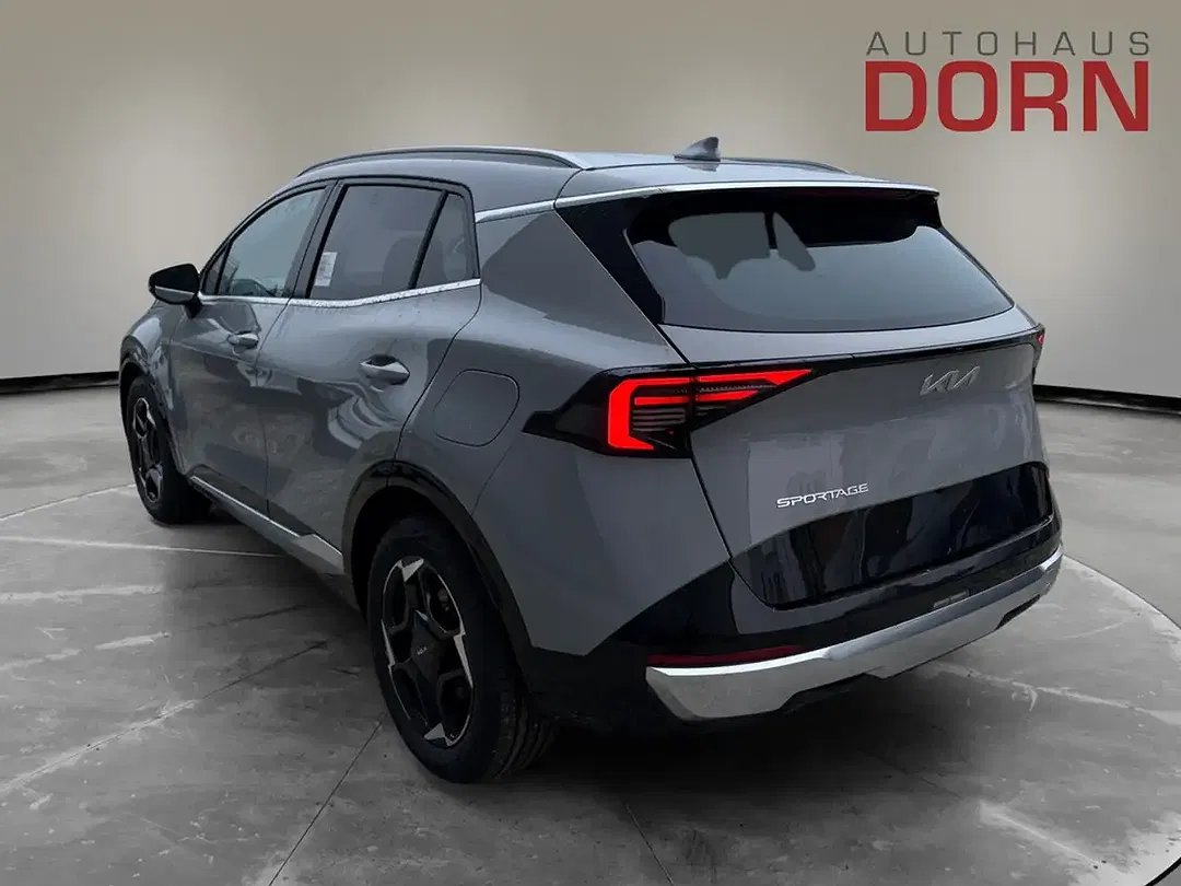 Kia Sportage - Thumbnail 2