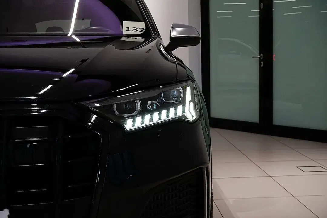 Audi SQ7 - Thumbnail 10