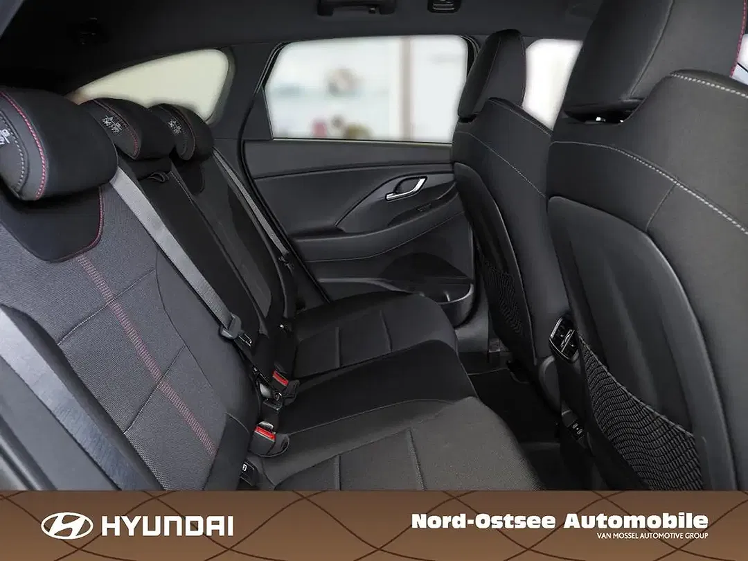 Hyundai i30 - Thumbnail 13