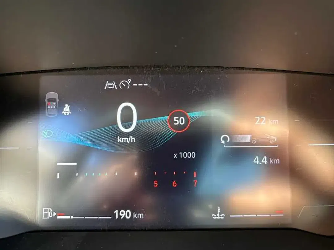 Mitsubishi ASX - Thumbnail 8