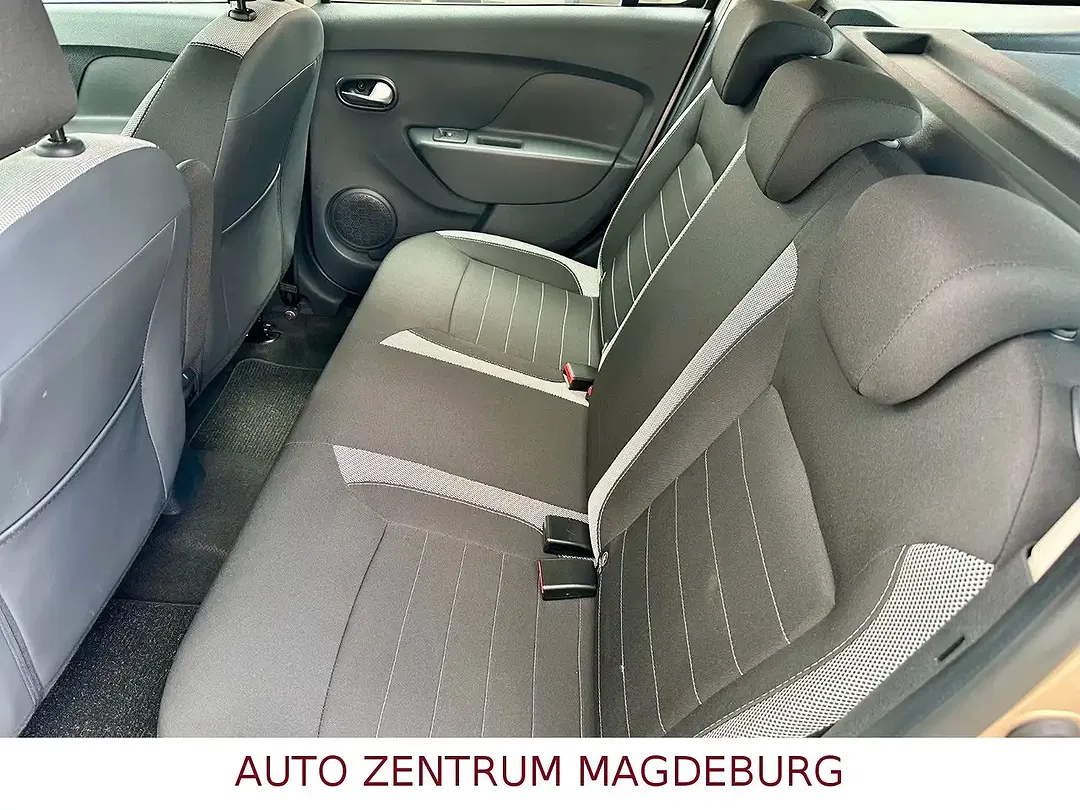 Dacia Logan - Thumbnail 12
