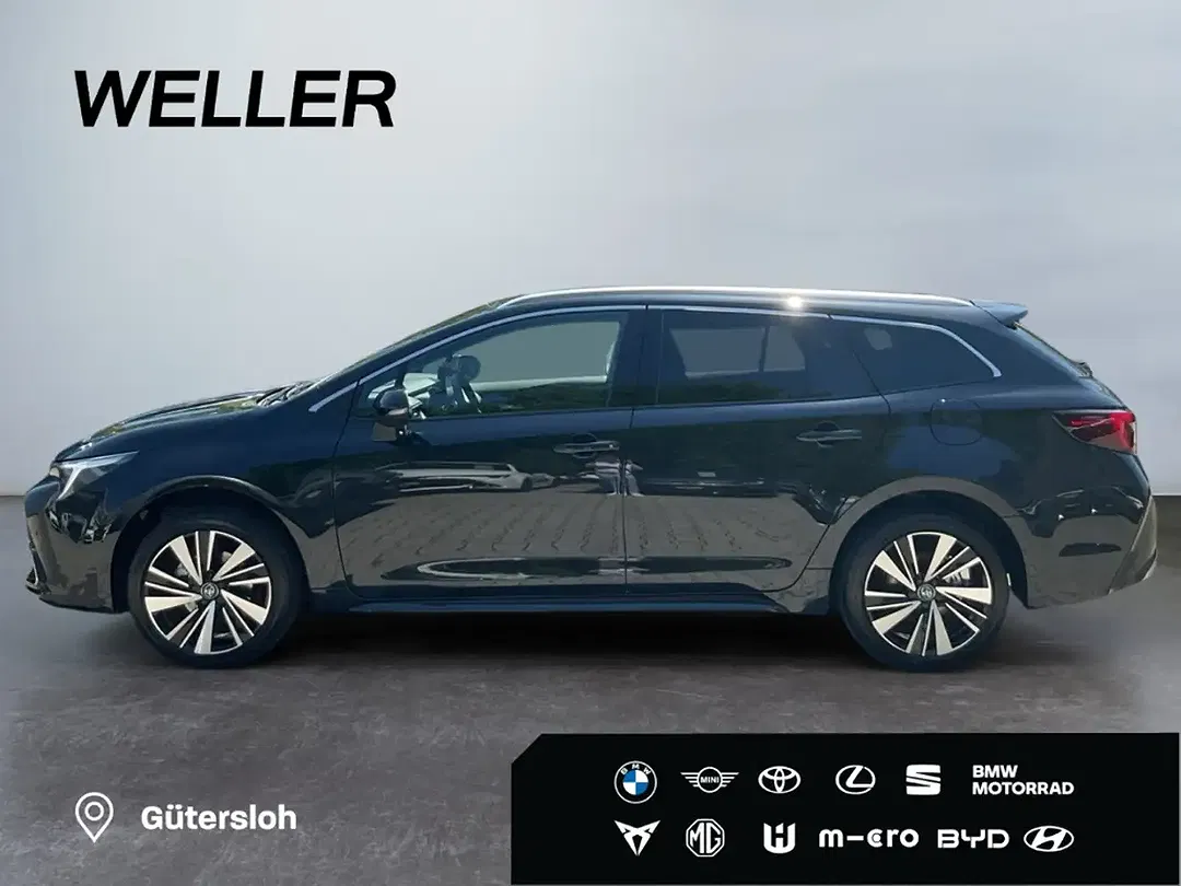 Toyota Corolla - Thumbnail 4